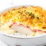 baked chicken cordon bleu casserole - featured image